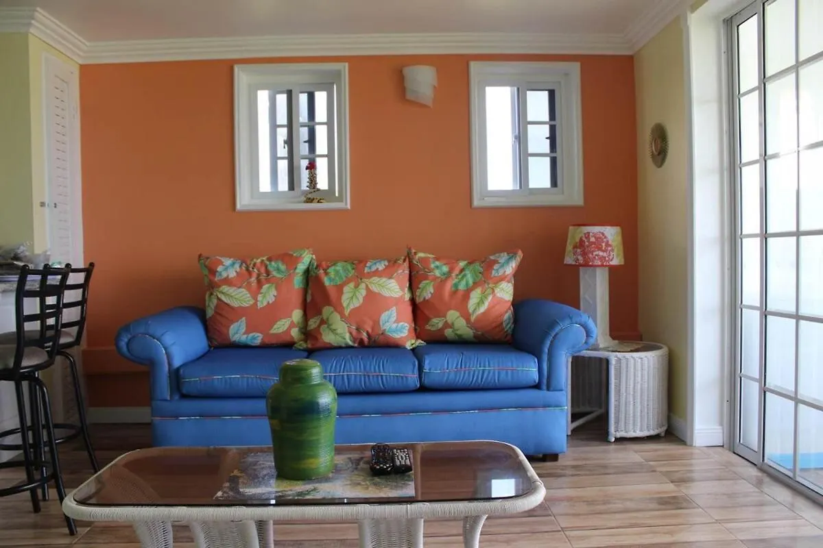 Seacastles At My House Your House Montego Bay 0*,